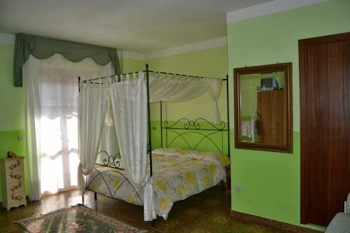 Bed & Breakfast At Antonella's Fondi en italie