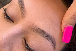 LUX Brows & Beauty image