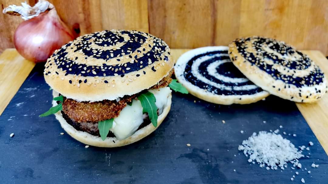 Loas Burger Pleyben à Pleyben