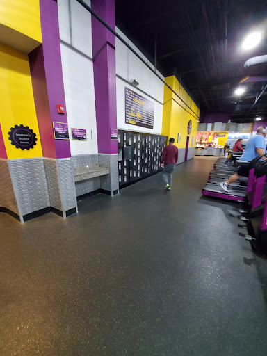 Gym «Planet Fitness - Martinsburg, WV», reviews and photos, 1220 N Queen St, Martinsburg, WV 25404, USA