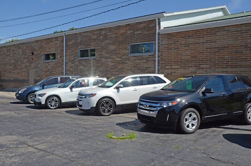 Used Car Dealer «DYNAMICS AUTO WHOLESALES INC», reviews and photos, 9301 Indianapolis Blvd, Highland, IN 46322, USA