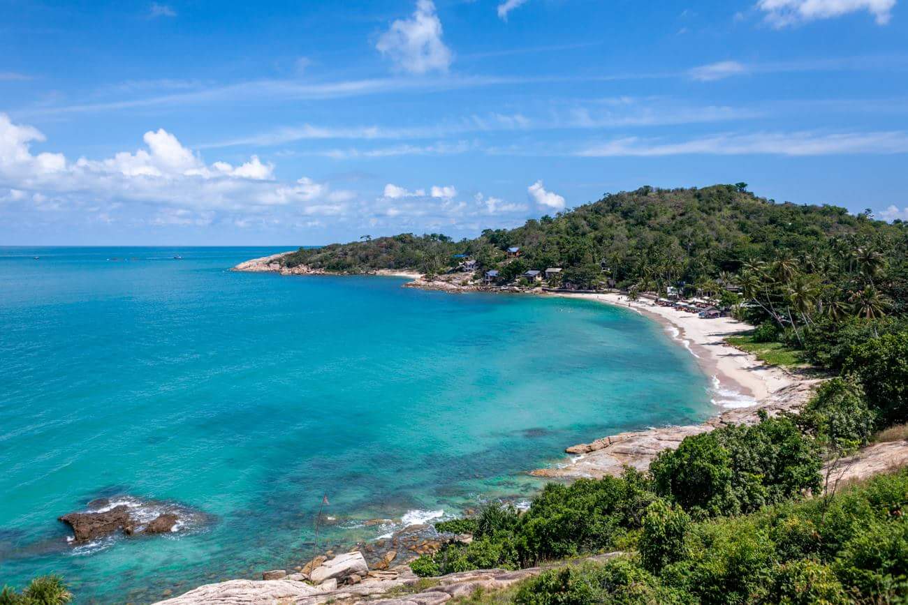 Thongson Bay beach'in fotoğrafı çok temiz temizlik seviyesi ile