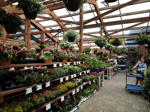 Garden Center «Wisconsin Garden & Pet Supply», reviews and photos, 8520 W North Ave, Wauwatosa, WI 53226, USA