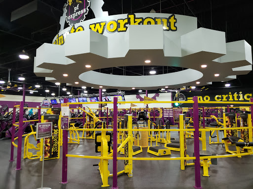 Gym «Planet Fitness», reviews and photos, 3681 28th St SE, Grand Rapids, MI 49512, USA