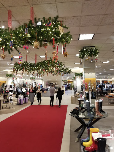 Department Store «Nordstrom Clackamas Town Center», reviews and photos, 11900 SE 82nd Ave, Happy Valley, OR 97086, USA