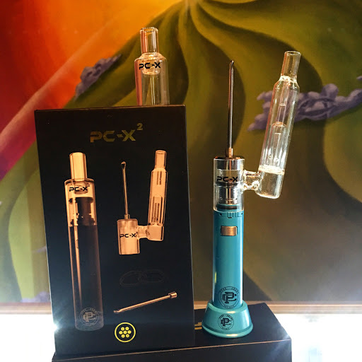 Tobacco Shop «Happy Clouds Smoke Shop», reviews and photos, 7205 N Lamar Blvd #200, Austin, TX 78752, USA