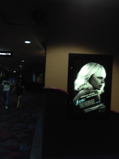 Movie Theater «Regal Brass Mill Stadium 12», reviews and photos, 495 Union St, Waterbury, CT 06706, USA