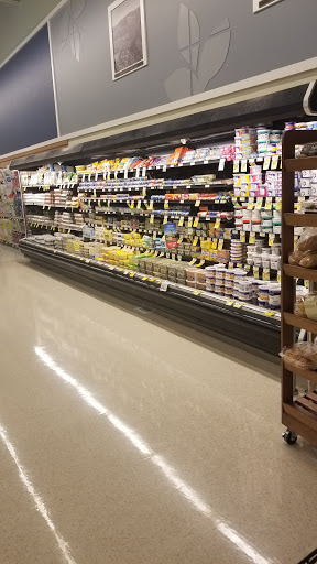 Grocery Store «Albertsons», reviews and photos, 6240 Foothill Blvd, Tujunga, CA 91042, USA