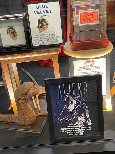 Movie Rental Store «Movie Madness Video», reviews and photos, 4320 SE Belmont St, Portland, OR 97215, USA