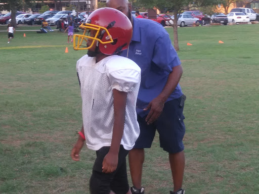 Park «Clarence Thompson Park», reviews and photos, 1600 Brown Blvd, Arlington, TX 76011, USA