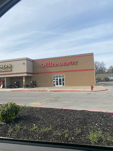 Office Supply Store «Office Depot», reviews and photos, 4023 S Noland Rd, Independence, MO 64055, USA