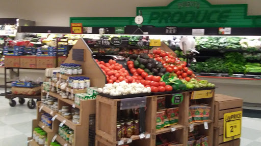 Grocery Store «Food Lion», reviews and photos, 219 Colloredo Blvd, Shelbyville, TN 37160, USA