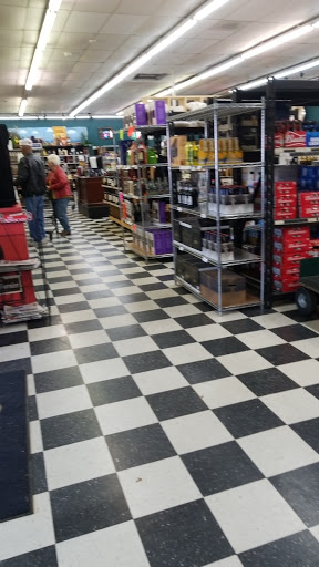 Liquor Store «The Beverage Store», reviews and photos, 6908 Florida Blvd, Baton Rouge, LA 70806, USA