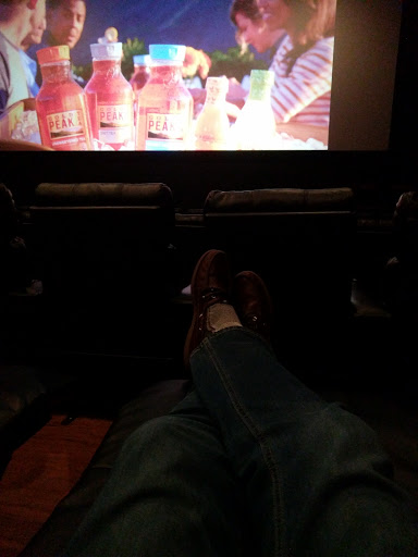 Movie Theater «Regal Cinemas Hooksett 8», reviews and photos, 100 Technology Dr, Hooksett, NH 03106, USA