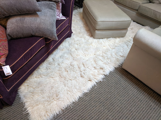 Furniture Store «Hope Chest For Breast Cancer», reviews and photos, 3850 Shoreline Dr, Wayzata, MN 55391, USA