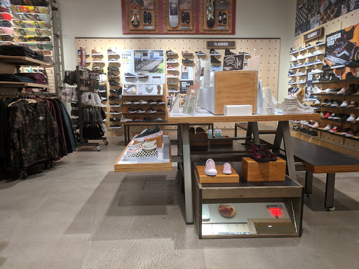 Shopping Mall «The Galleria Mall at White Plains», reviews and photos, 100 Main St, White Plains, NY 10601, USA