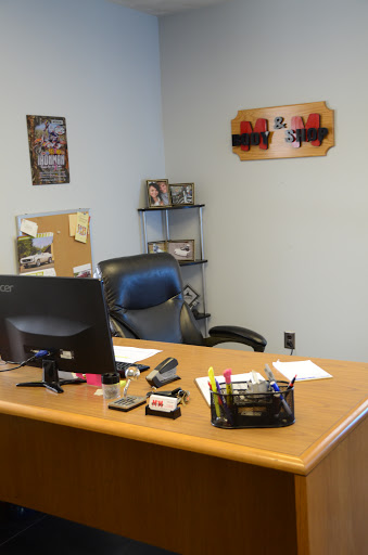 Auto Body Shop «M & M Body Shop», reviews and photos, 250 W Main St, Brownsburg, IN 46112, USA