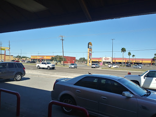 Tire Shop «Pueblo Tires & Service», reviews and photos, 2904 Boca Chica Blvd, Brownsville, TX 78521, USA