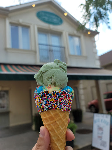 Ice cream shop Mississauga