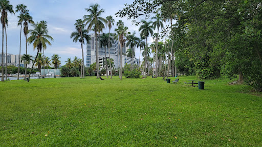 Park «Sewell Park», reviews and photos, 1801 NW S River Dr, Miami, FL 33125, USA