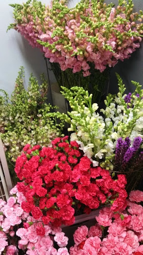 Florist «Up-Towne Flowers & Gift Shoppe», reviews and photos, 2145 W Dublin Granville Rd, Worthington, OH 43085, USA