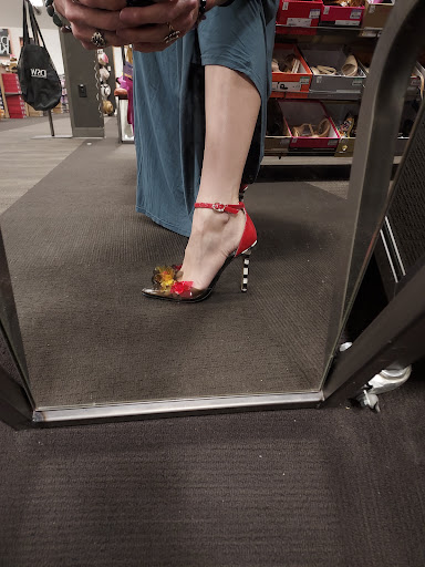 Shoe Store «DSW Designer Shoe Warehouse», reviews and photos, 2921 Rio Grande Blvd #100, Euless, TX 76039, USA