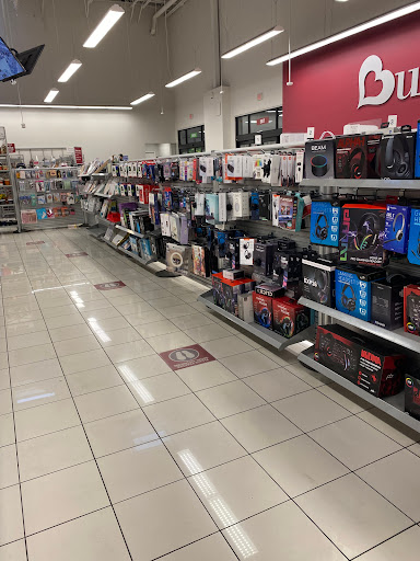 Clothing Store «Burlington Coat Factory», reviews and photos, 3671 N Freeway Blvd, Sacramento, CA 95834, USA