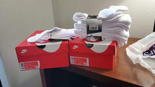 Shoe Store «Champs Sports», reviews and photos, 303 Memorial City Way, Houston, TX 77024, USA