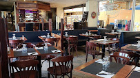 Atmosphère du Restaurant BRASSERIE CAFE MARGAUX à La Motte-Servolex - n°1