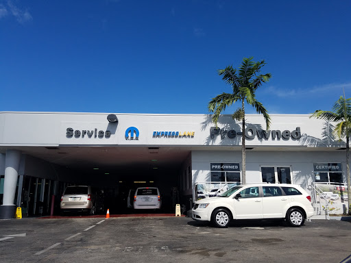 Dodge Dealer «Dadeland Dodge Chrysler Jeep Ram», reviews and photos, 16501 S Dixie Hwy, Miami, FL 33157, USA