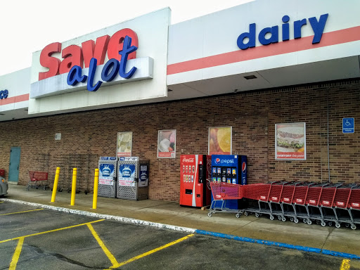 Save-A-Lot, 111 Diamond St, Titusville, PA 16354, USA, 
