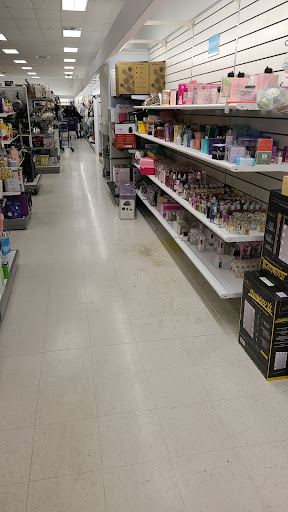 Department Store «Marshalls», reviews and photos, 90 Pleasant Valley Rd., Methuen, MA 01844, USA