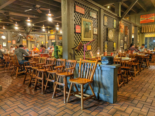 American Restaurant «Cracker Barrel Old Country Store», reviews and photos, 21 Industrial Dr, Hamburg, PA 19526, USA