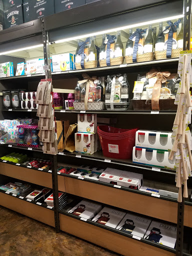 Wine Store «Total Wine & More», reviews and photos, 501 N Stephanie St, Henderson, NV 89014, USA