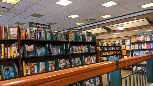 Book Store «Barnes & Noble», reviews and photos, 710 County Hwy 10, Blaine, MN 55434, USA