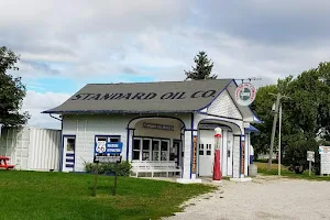 Standard Oil of Illinois Gas Station image