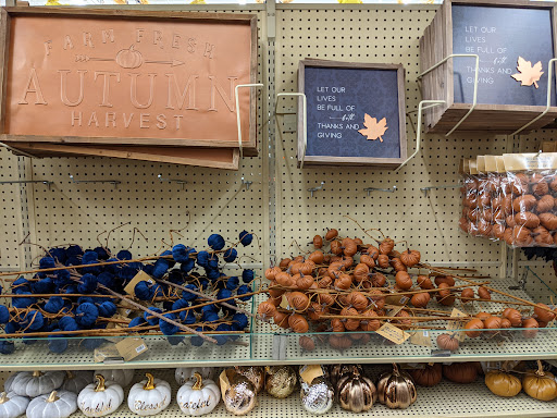 Craft Store «Hobby Lobby», reviews and photos, 2406 S Green Bay Rd, Racine, WI 53406, USA