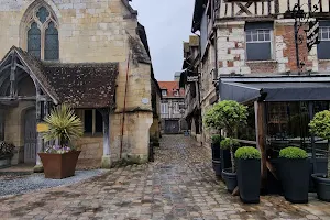 Honfleur image