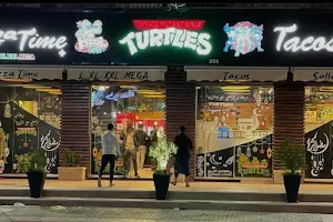 Turtles pizza image