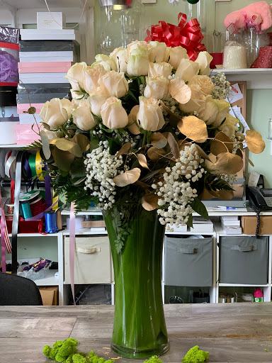Florist «Spring Flowers», reviews and photos, 17921 Ventura Blvd, Encino, CA 91316, USA