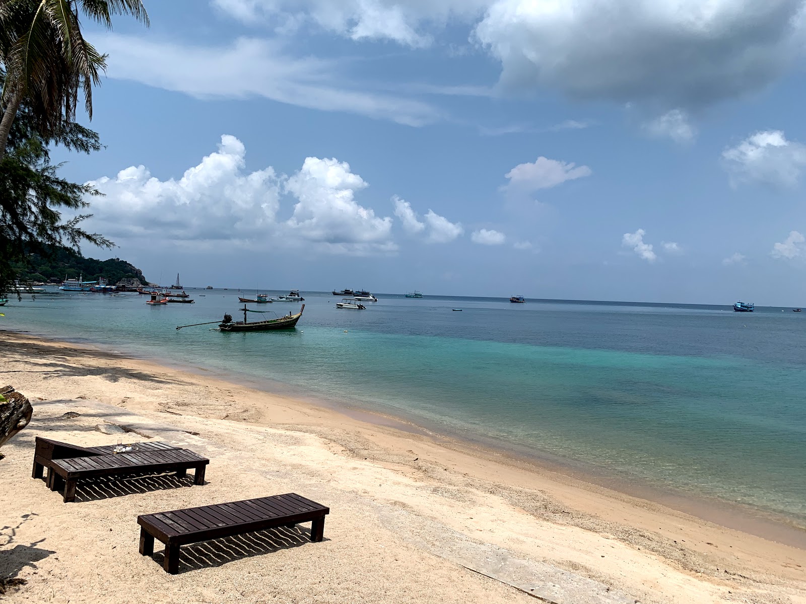 Foto de Mae Haad Beach com alto nível de limpeza