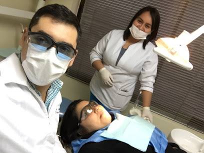 Clínica dental SMILE, Dr. Luis Muñoz Tolhuysen