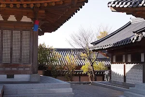 Jeonju Hanbyuk Cultural Center image