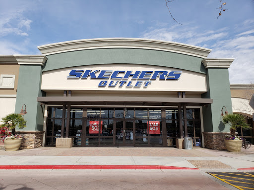 SKECHERS Warehouse Outlet