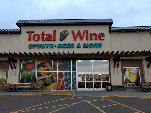 Wine Store «Total Wine & More», reviews and photos, 2401 Fairview Ave N #105, Roseville, MN 55113, USA