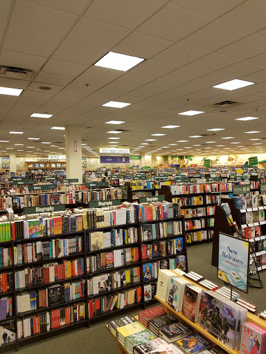 Book Store «Barnes & Noble», reviews and photos, 1758 S Val Vista Dr, Mesa, AZ 85204, USA