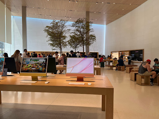 Computer Store «Apple Dadeland», reviews and photos, 7535 Dadeland Mall Cir W, Miami, FL 33156, USA