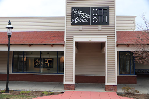 Department Store «Saks OFF 5TH», reviews and photos, 1048 South St, Wrentham, MA 02093, USA