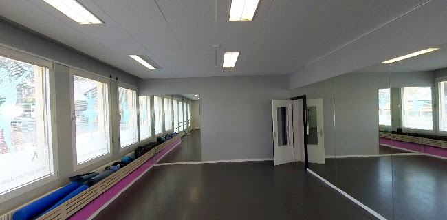 Yen Han Dance Center GmbH Öffnungszeiten