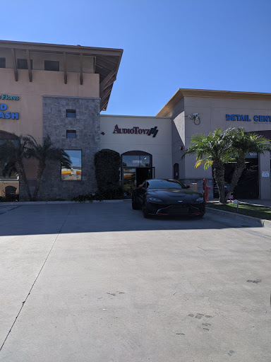 Car Wash «Las Flores Hand Car Wash», reviews and photos, 28622 Oso Pkwy, Rancho Santa Margarita, CA 92688, USA